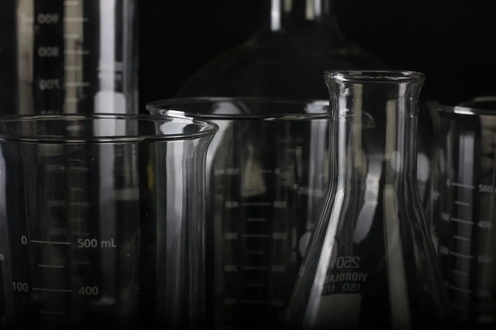 CBD y próstata: un solo ensayo en humanos, y sus límites