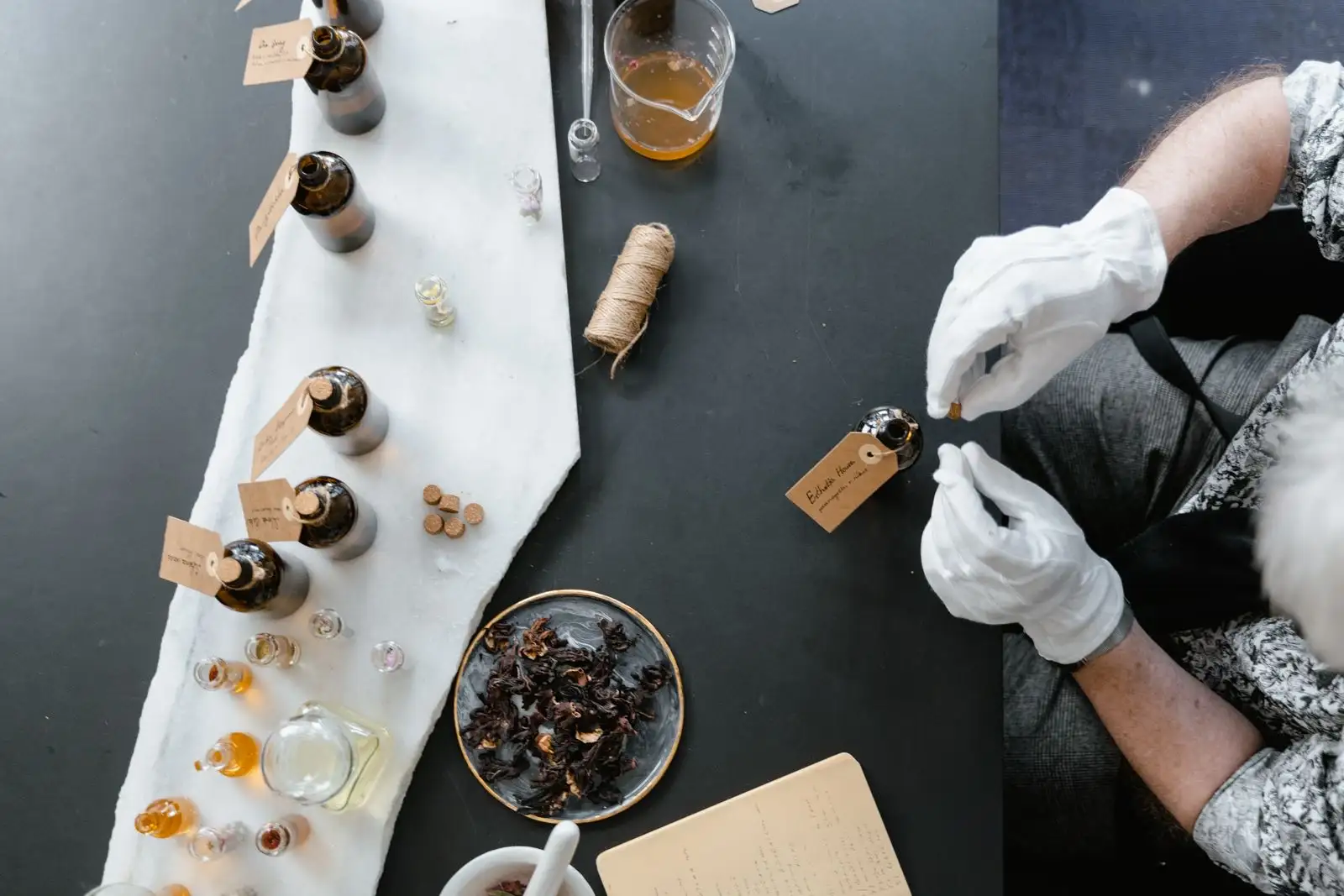 Cosméticos con CBD: 56 alérgenos más en la etiqueta