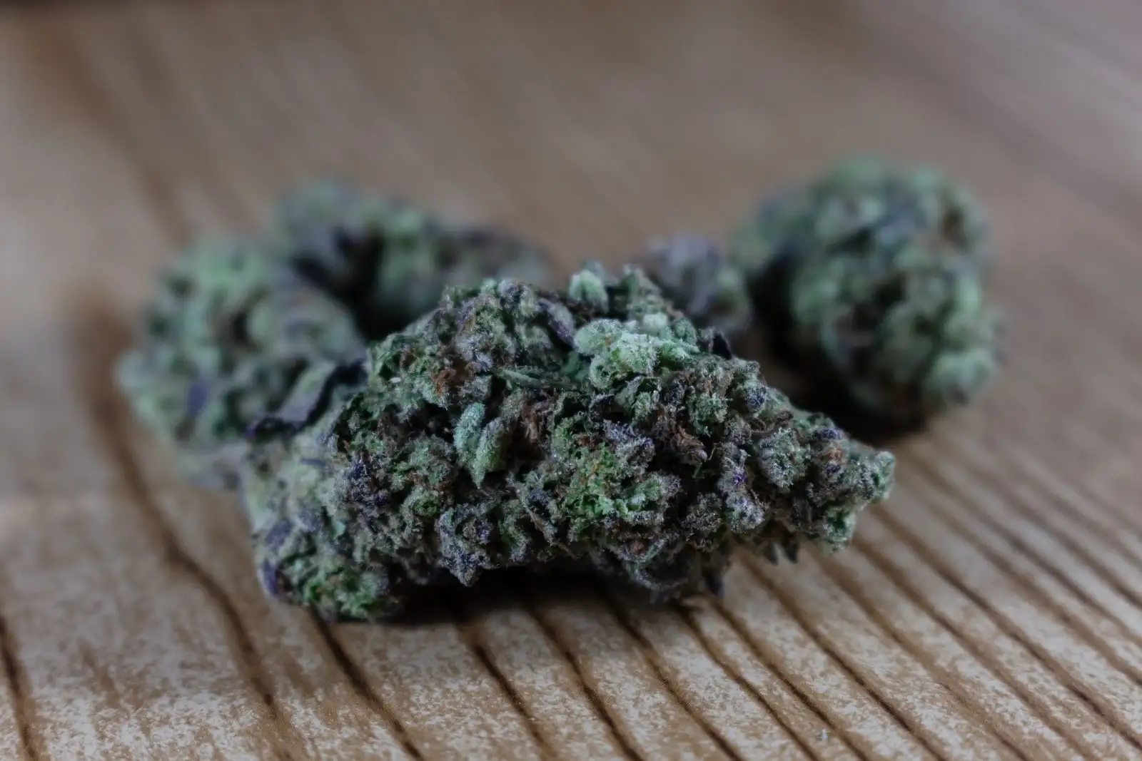 Moon rock de CBD: tres capas y un porcentaje que verificar