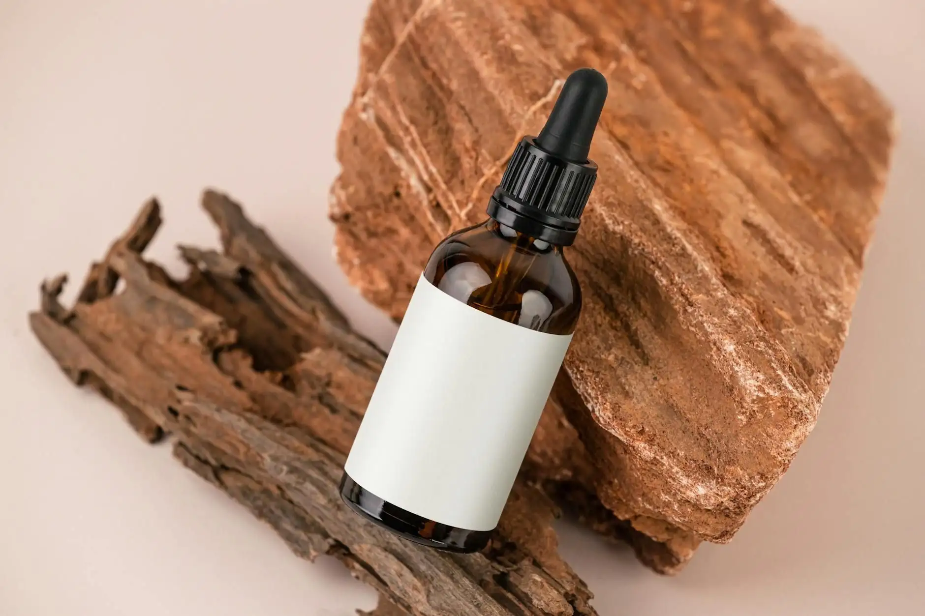 ¿Qué es el aceite de CBD? Definición, formatos y usos