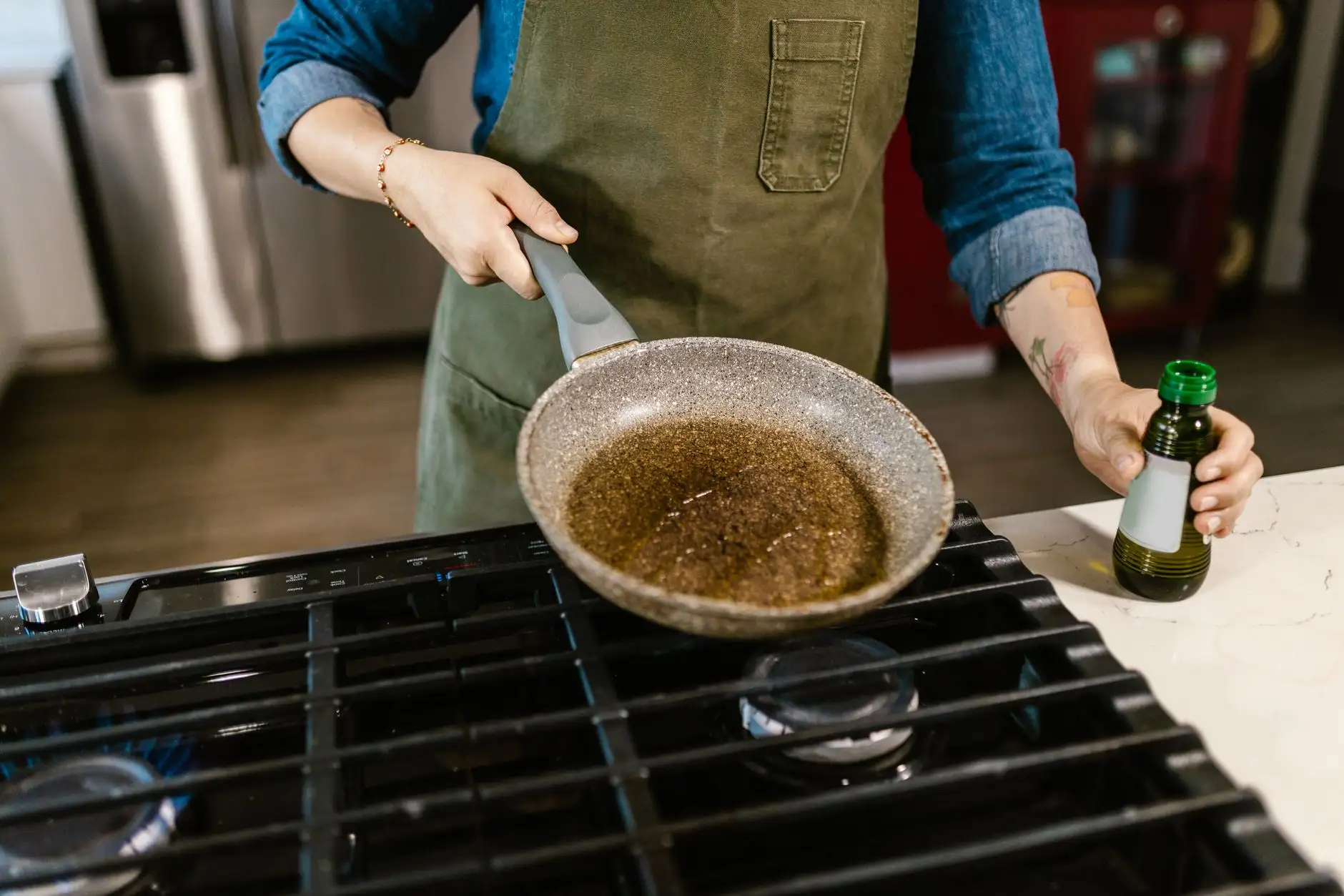 Cocinar con aceite de CBD sin destruir sus activos